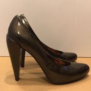 Pura Lopez Pumps